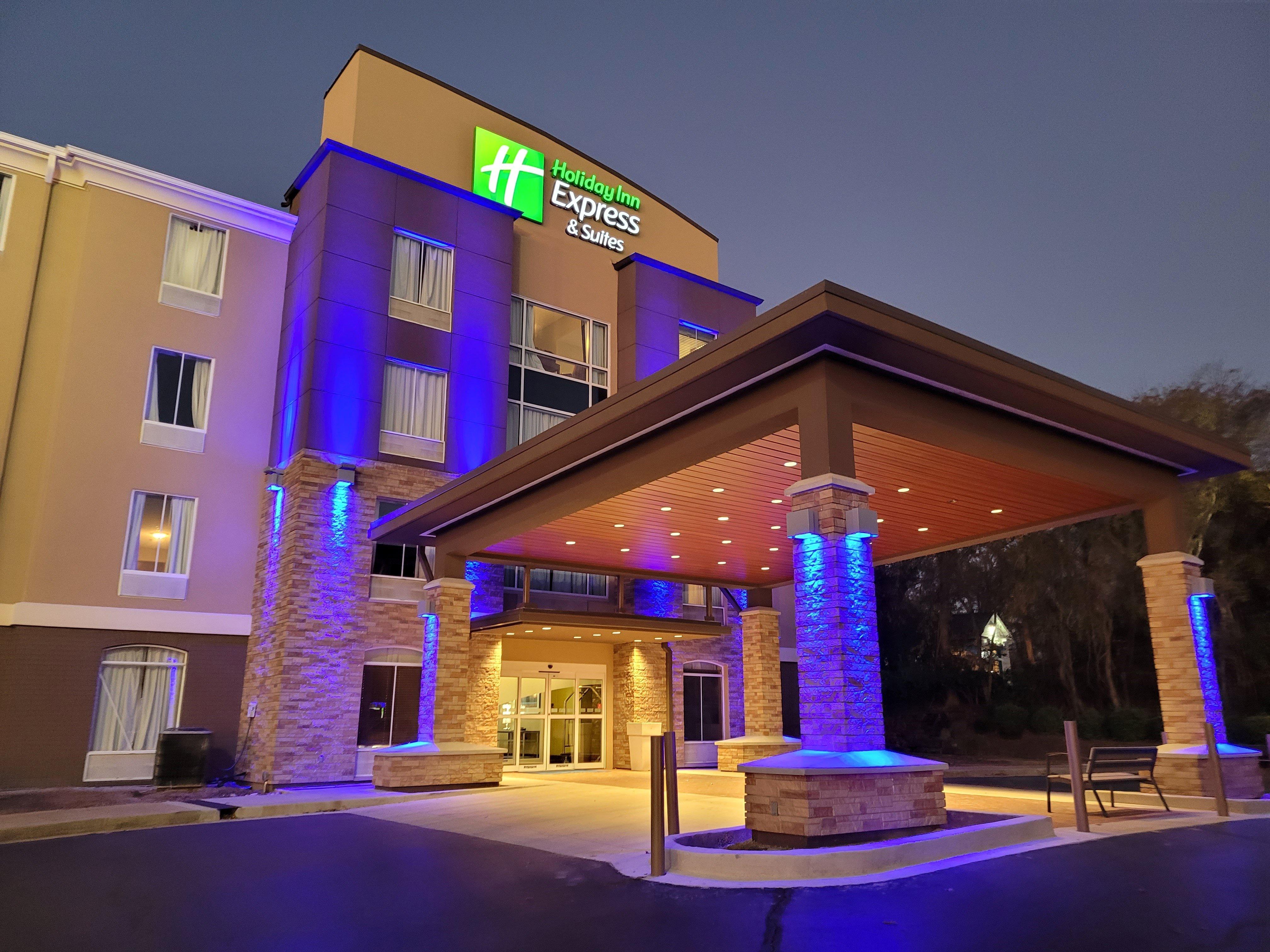 Holiday Inn Express Hotel & Suites Starkville, An Ihg Hotel Exterior foto